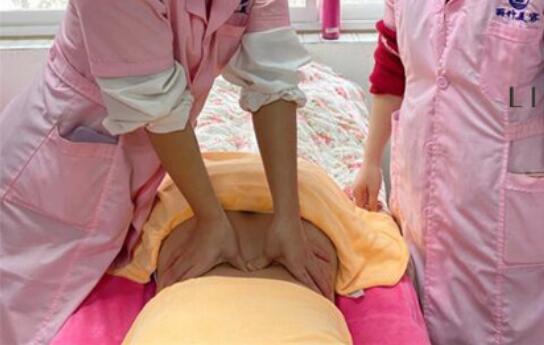 如何給腰部和腎部按摩？南寧美容師培訓(xùn)正規(guī)學(xué)校教你