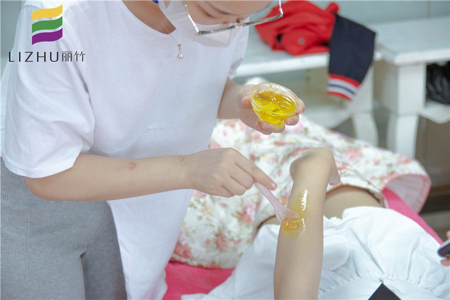 學(xué)脫毛？來南寧正規(guī)美容學(xué)校學(xué)吧