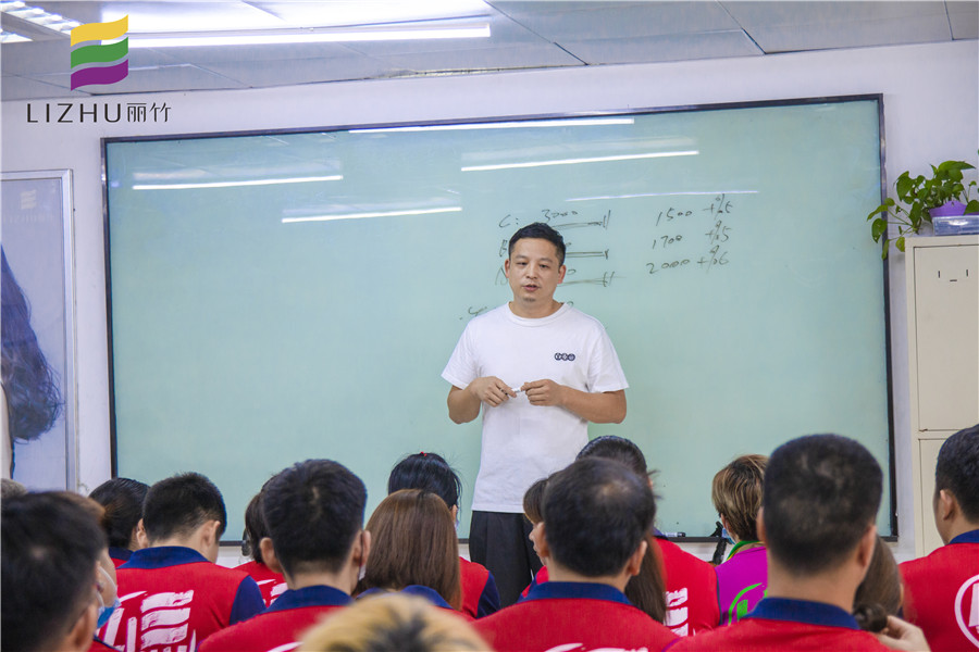 廣西美發(fā)學(xué)校就業(yè)宣講會：伯爵護膚連鎖機構(gòu)專場