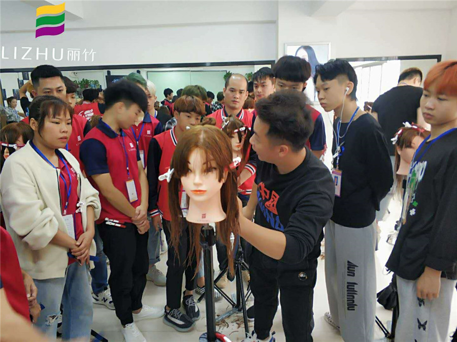什么是初戀頭？什么是鎖骨發(fā)？