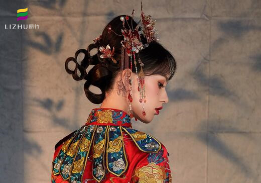 中式秀禾編發(fā)造型，麗竹時(shí)尚造型班作品