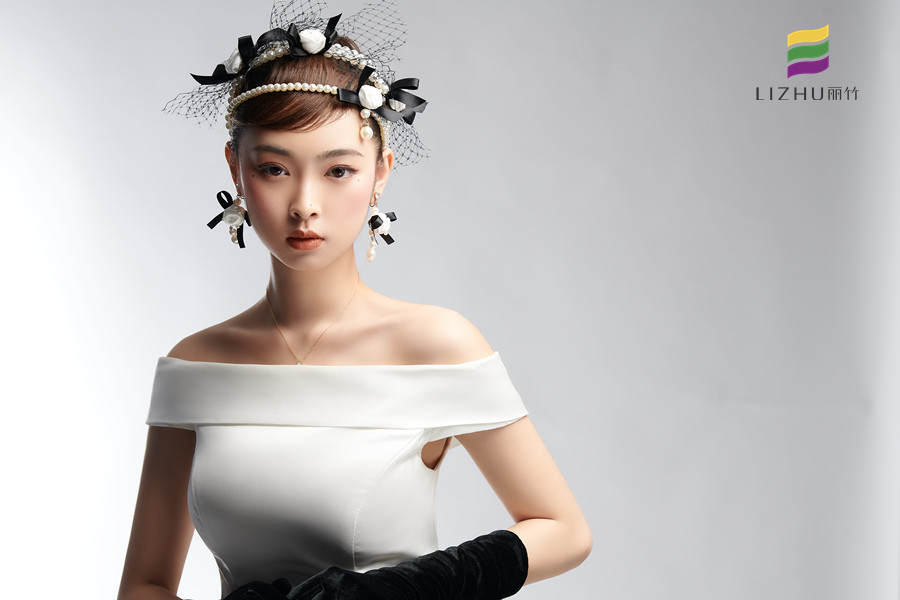 為什么新娘妝顯老？廣西彩妝教材給你分析