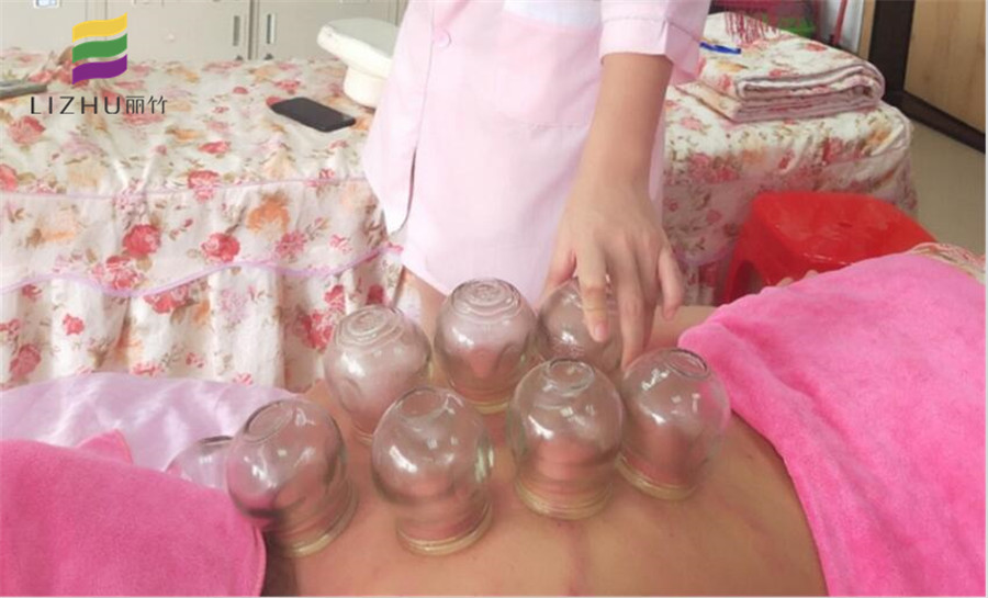 女人拔火罐的好處，廣西美容培學(xué)院專(zhuān)業(yè)課程介紹
