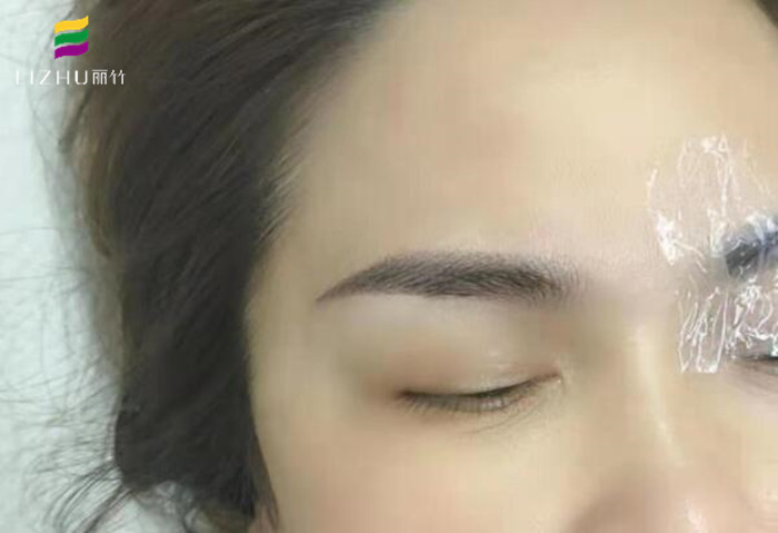 紋眉后如何快速消腫？南寧學紋繡技術