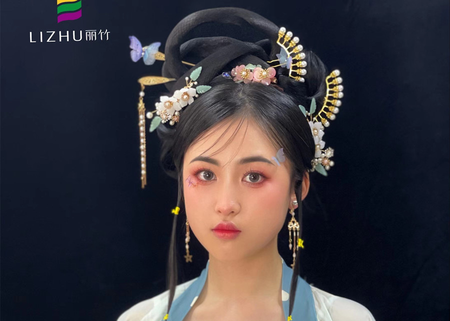 古代漢服造型，展現(xiàn)南寧有實力的彩妝學(xué)校