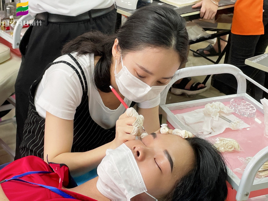 紋繡常見問題及解決辦法，廣西紋繡眉眼唇培訓(xùn)分享