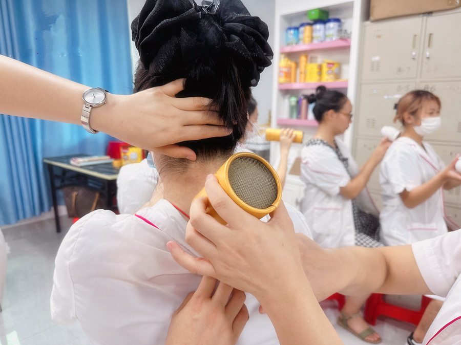 三伏天艾灸的功效，零基礎(chǔ)美容培訓(xùn)