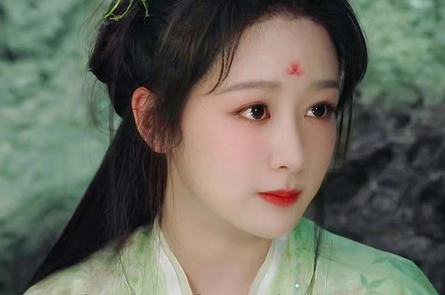 小夭《長相思》妝容教程，南寧化妝培訓明星仿妝