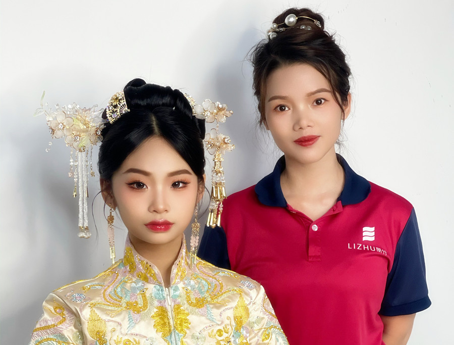 南寧化妝職業(yè)學?；瘖y學習心得