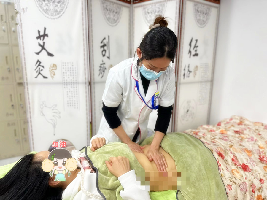 揉按腹部的好處，廣西美容美體專(zhuān)業(yè)學(xué)院分享