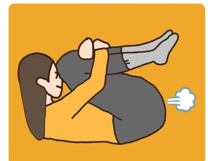 如何按摩肚子把氣排出來？廣西美容美體健康學校分享
