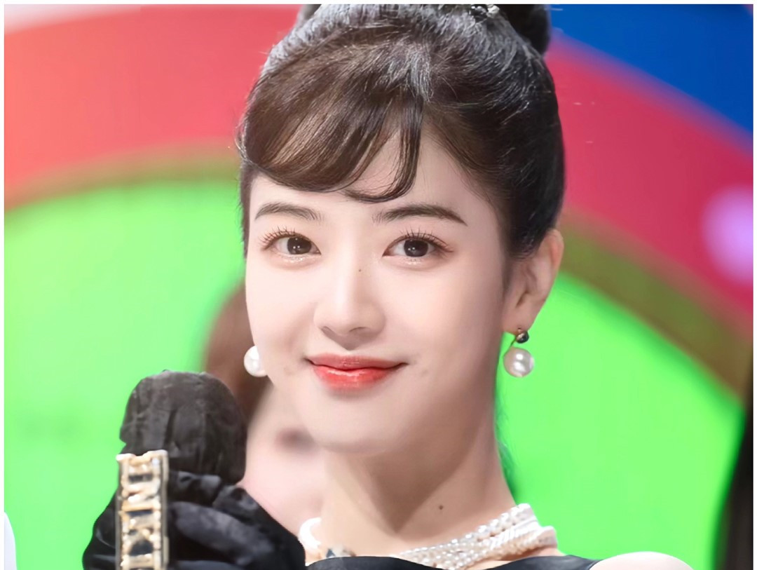 千金貴氣感妝容，南寧彩妝師專業(yè)培訓(xùn)教程