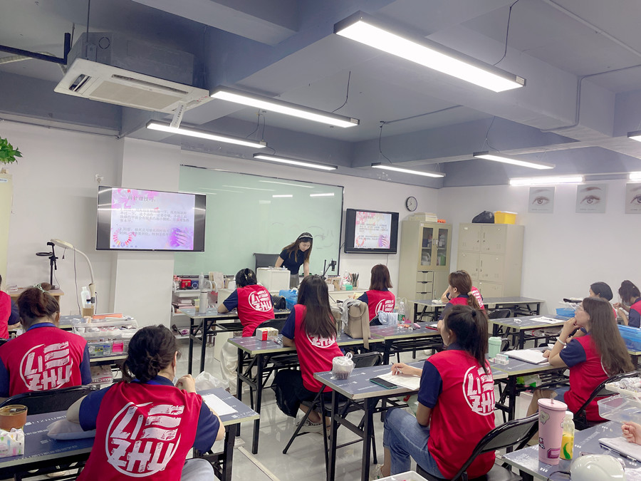 廣西學美甲零經驗：美甲理論知識有哪些？