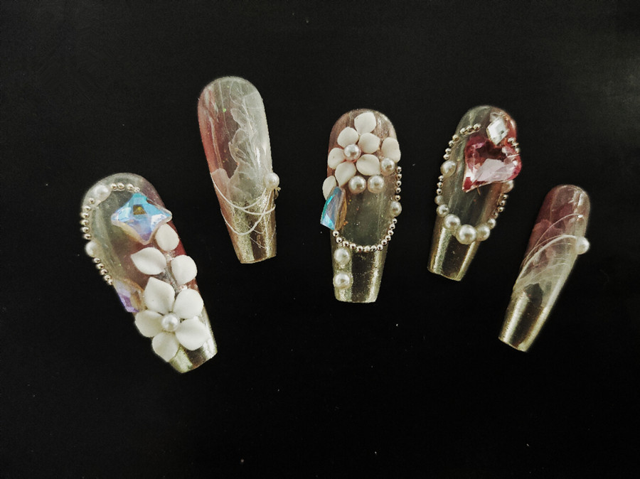 秋冬款尖花美甲，廣西美甲造型