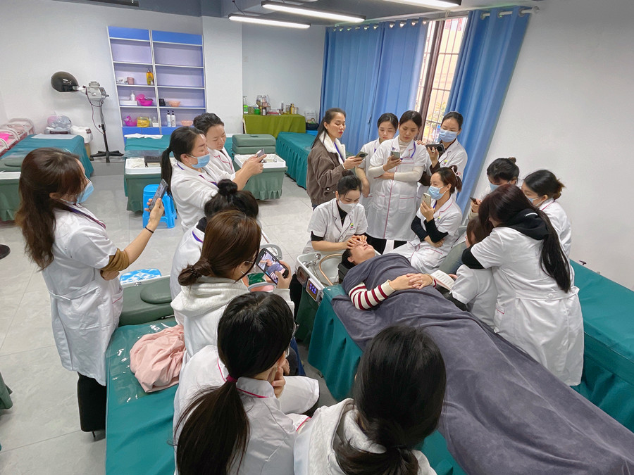 不同時(shí)間進(jìn)行頭療的好處，南寧頭療專(zhuān)業(yè)講解