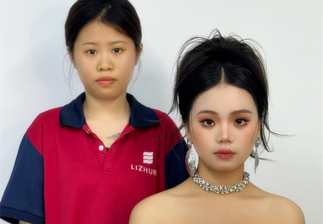 泰式禮服造型，廣西彩妝學(xué)校排行前十學(xué)員作品