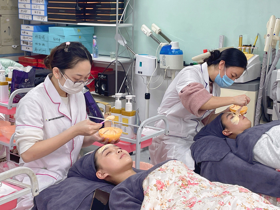 假后護(hù)膚急救攻略，美容護(hù)膚0基礎(chǔ)